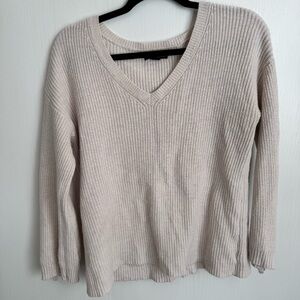 American Eagle Outfitters Light Beige V-Neck Sweater